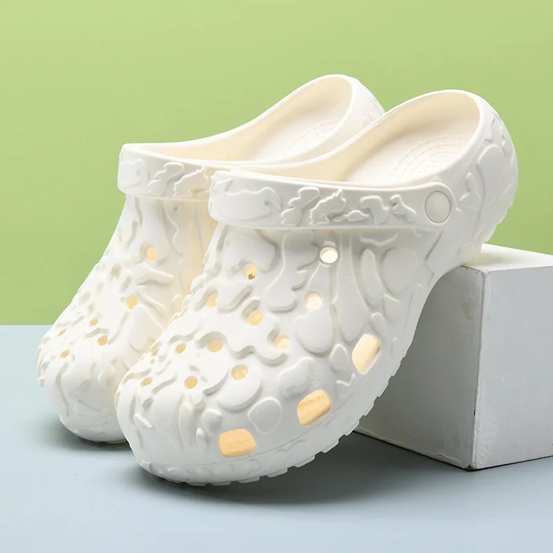 Hole shoes couple summer wear deodorant non-slip bag head dual-purpose slippers soft bottom stepping on shit slippers view 5