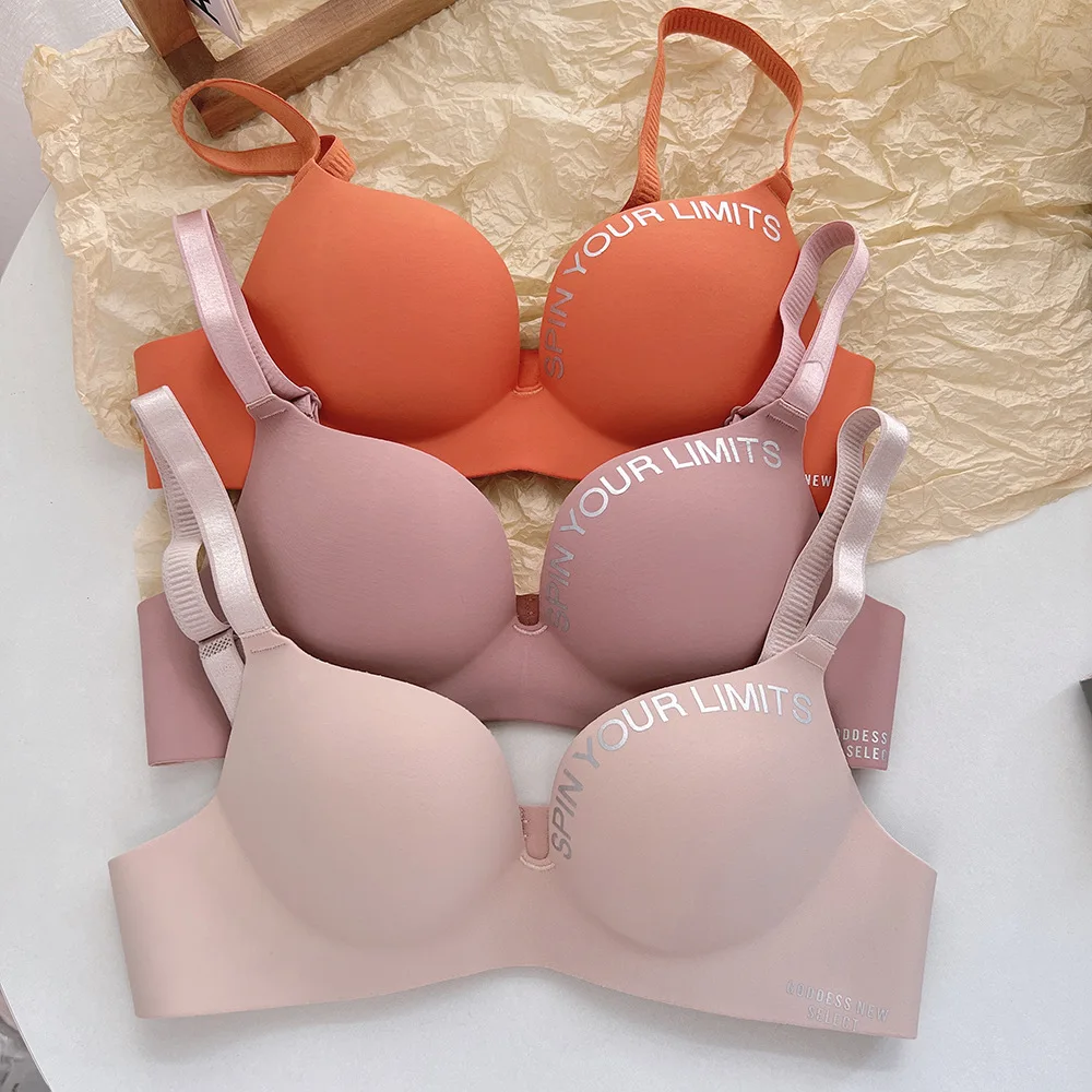 

2023 New Fashion Women Seamless Bra Sexy Push Up Bralette Underwear Wireless Female Lingerie Letter Pattern Bras Three Quarters