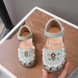 Summer Girls Sandals Delicately Embroider Flower Lace Children's casual Sandals Close Toe Soft Leather Little kids Shoes