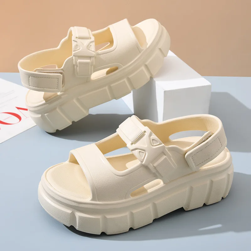 2025 صنادل أرضية للنساء أحذية الصيف الأنيقة عدم الانزلاق الأشرطة قابل للتعديل نعال شاطئ في الهواء الطلق الارتفاع تعزيز الشرائح