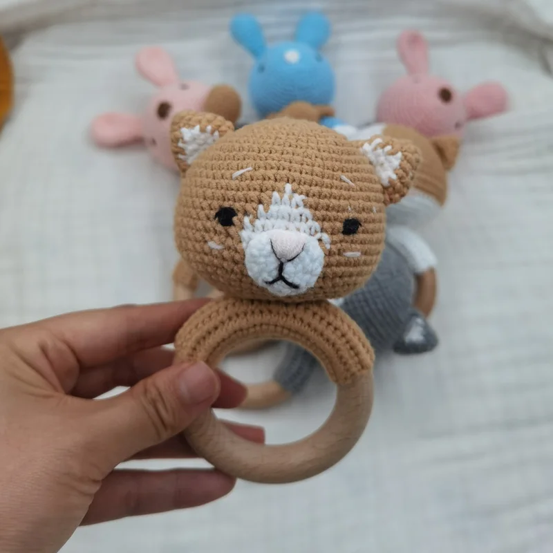 1PC Rabbit Dropshipping Crochet Rattle Soother Bracelet Teether Set Baby Product Mobile Pram Crib Ring Wooden Toys