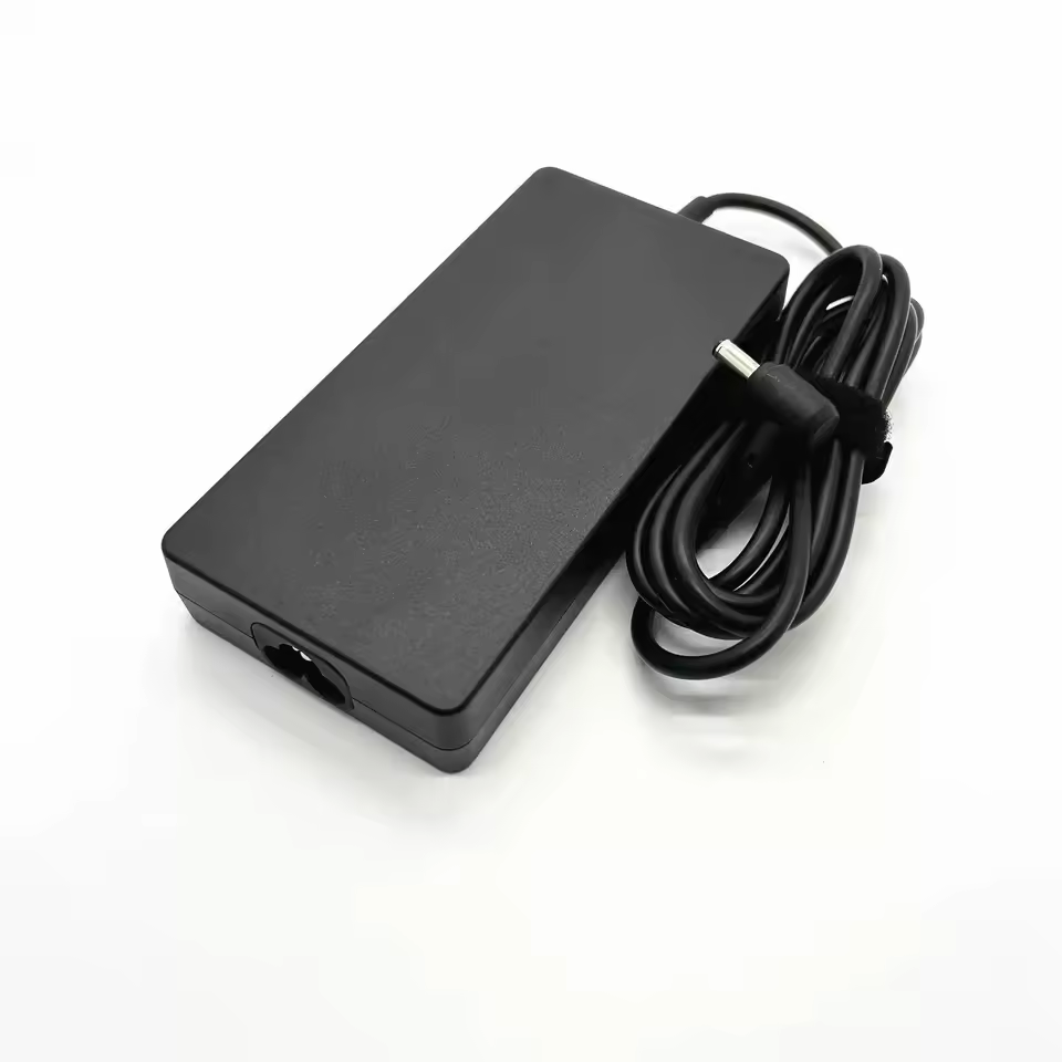 MSI 노트북 충전기 상세 이미지