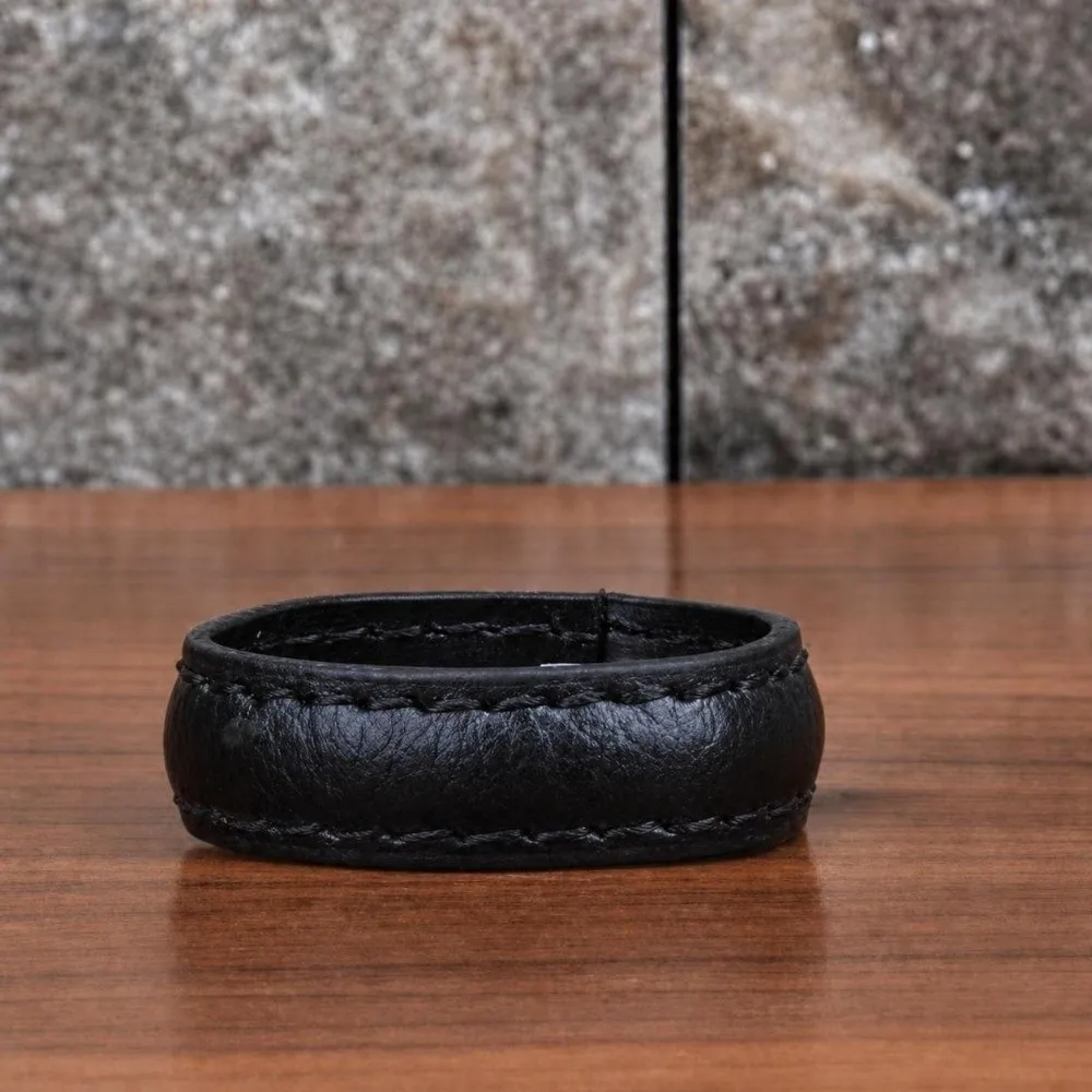Durable PU Leather Belt Loop Keeper Universal Fit Fixing Ring Belt Retainer Loop Replacement Belt Keeper for 35mm Wide Belts