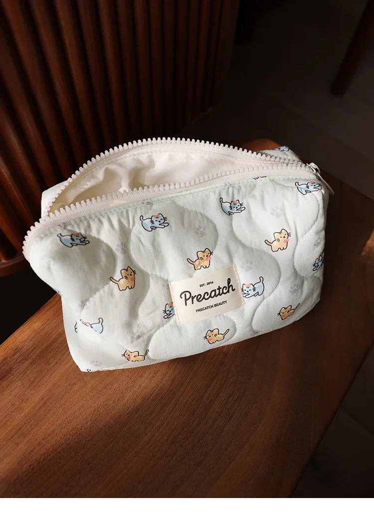 Niedliche bedruckte Katzen-Aufbewahrungstasche, Kosmetiktasche, Damenbinden- und Hygieneartikel-Tasche, tragbare kleine Make-up-Tasche für Mädchen – Detail 3