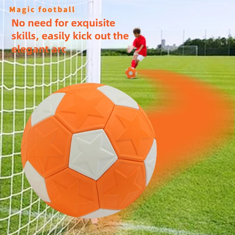 Рисунок 2 - Изогнутый мяч Scimitar в полнолуние