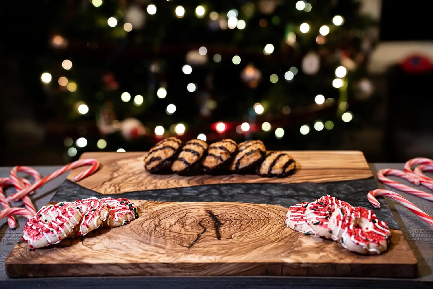 charcuterie boards, wood cutting board, serving platter, cheese board, wooden tray, (Black and White Pearl)