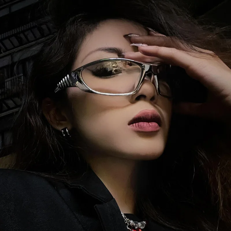 2025 New Y2K Silver Sunglasses Color Hollow Future Technology Sensation Hot Girl Internet Celebrity Sunglasses Women Sunglasses