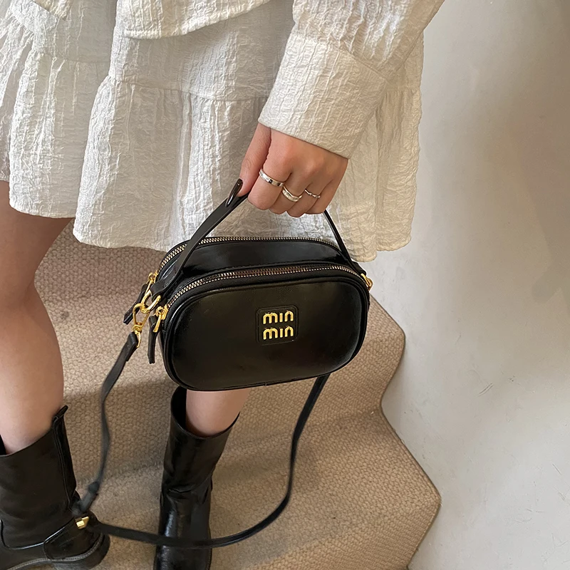 

Famous Designer Women's Shoulder Bag - Leather Crossbody Messenger Bag, Elegant Handbags For Ladies, Popular Classic