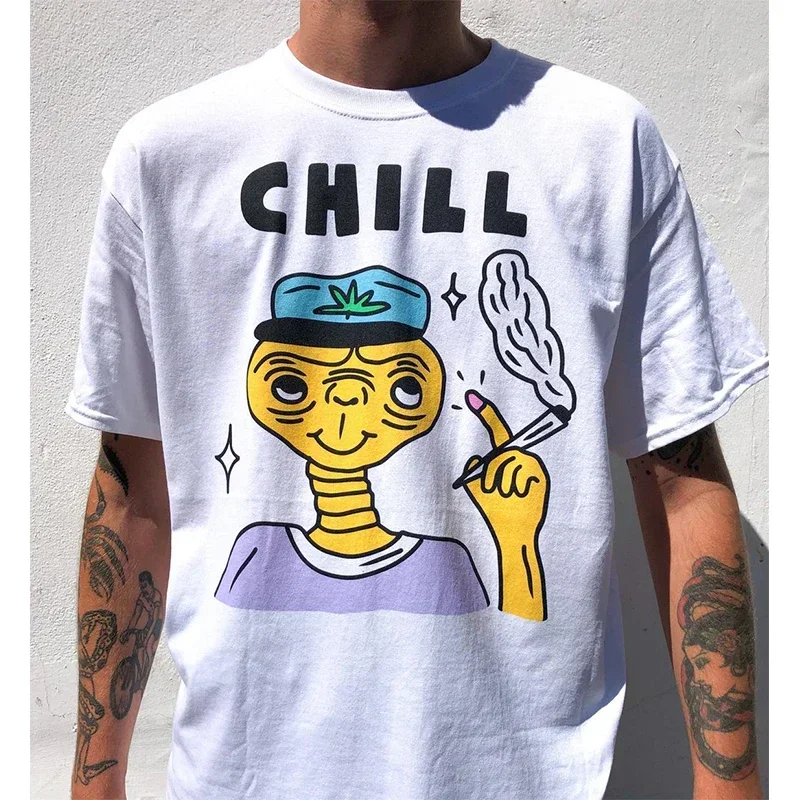 2025 Funny Saucer Man Graphic Tshirts Vintage Cartoon Manga Tee Men Clothing Summer Female Male Fashion Streetwear Cotton Tops