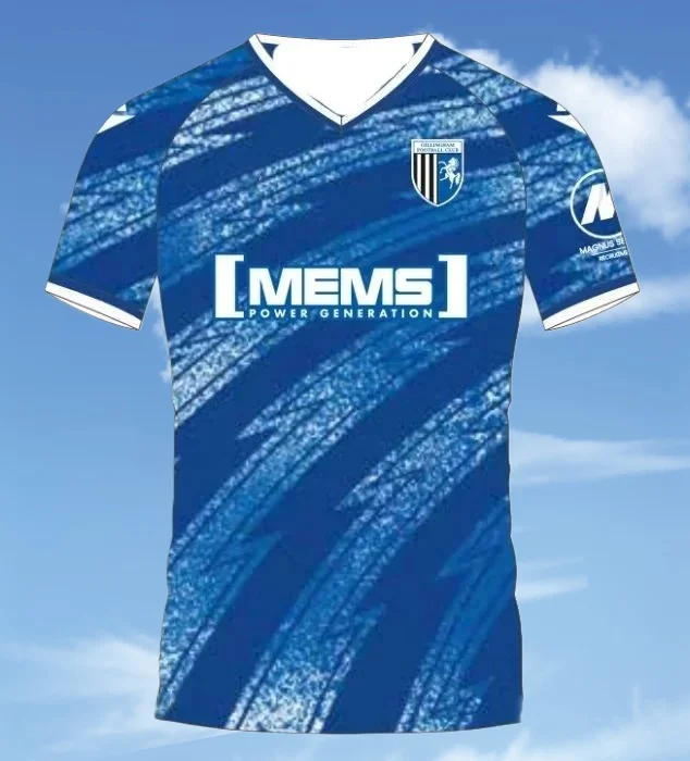 

25-26 New Sporty Breathable Quick-drying Jerseys, Men's Football Jerseys, Playing Field, Children and Teenagers' Training