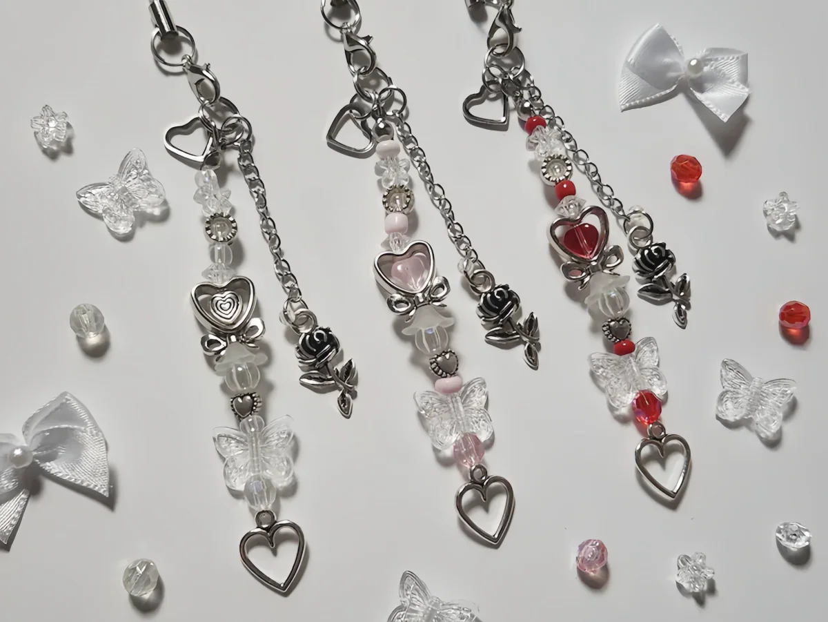 Sweet Hearts Phone Straps ~ Beaded key chain charm cute girl Kawaii classmates sister gift Goth coquetting Y2k