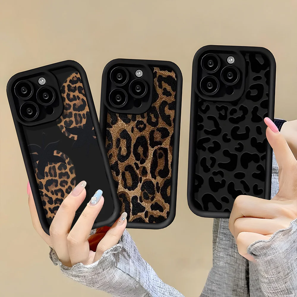 Leopard Print Strawberry Phone Case For iPhone 15 Pro 11 Case iPhone 16 14 13 12 Pro Max XR 7 8 Plus SE 2 Shockproof Soft Bumper