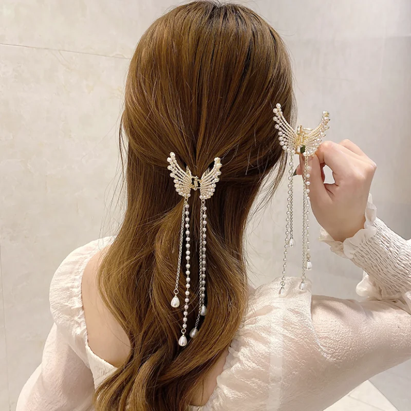 

Fashionable Metal Butterfly Long Diamond Fringe Hair Clip Headdress Korean Fashion Barrette Hair Accessories For Women