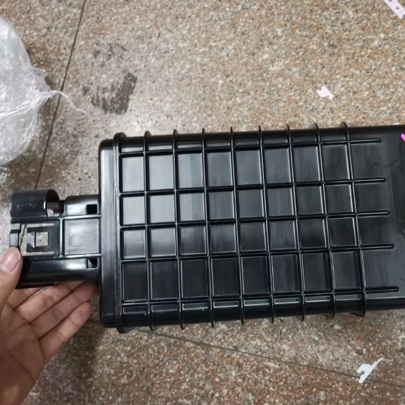 OEM 77740-06240/77740-0E140/77740-33240 del conjunto del recipiente de carbón de Toyota Lexus |   Compatible con modelos seleccionados