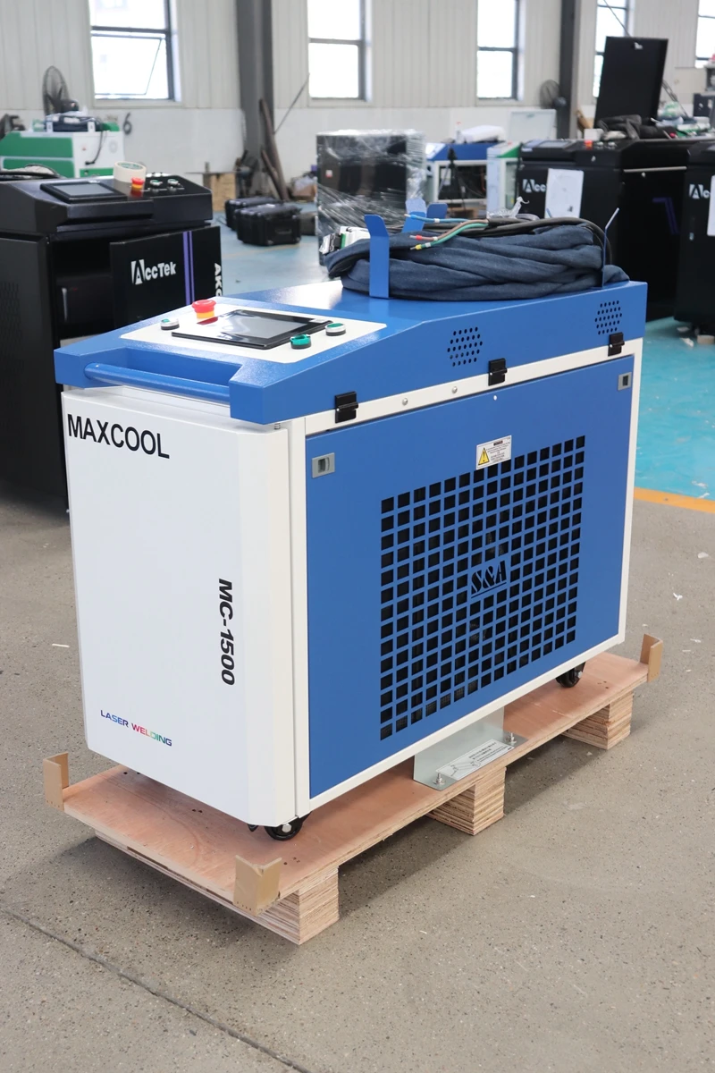 MAXCOOL laserowy GENERATOR urządzenie oczyszczające Raycus kontroler Au3tech HCS2000 oprogramowanie Au3tech pistolet laserowy HC200 usunąć rdzę i farbę