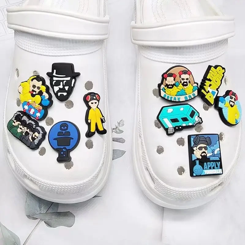 9pcs 2-4cm Cartoon breaking Heisenberg figure soft Shoe pin beans Charms Sandals Accessories Croc Jeans bad white джибитсы для