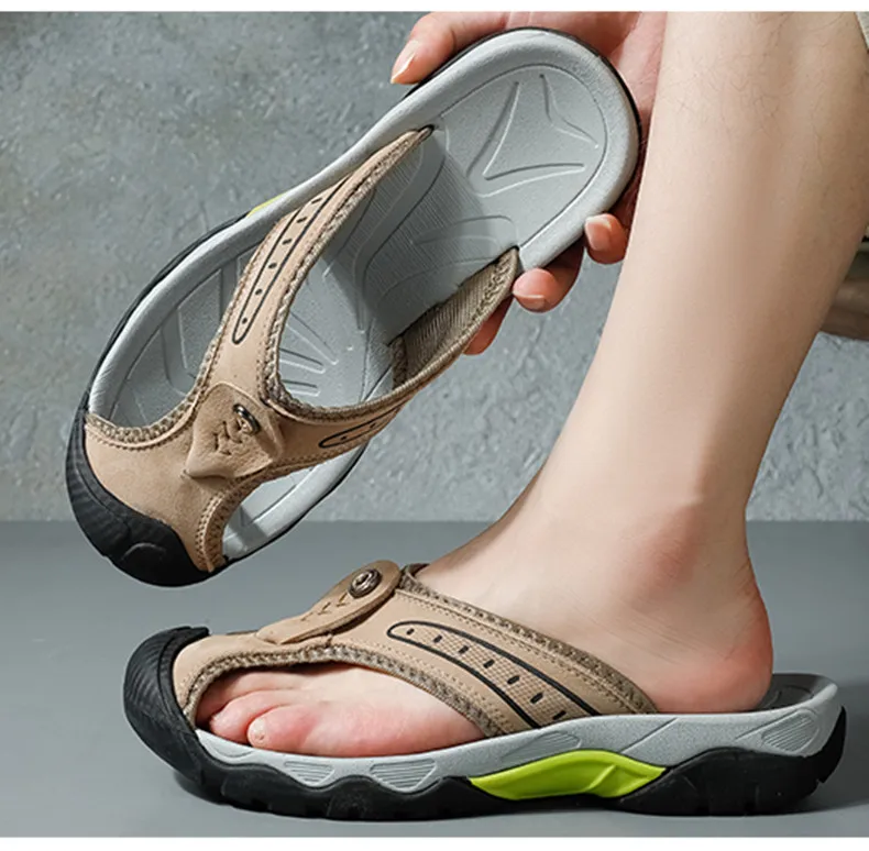 Sommerliche, atmungsaktive Herren-Sandalen aus weichem Echtleder, bequeme Herren-Hausschuhe, flache Herren-Flip-Flops, Outdoor-Römersandalen für den Strand – Detail 7