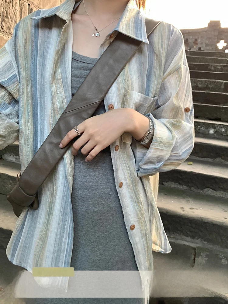 

Женская свободная длинная све с защитой от солнца irt adient Dyeing Thin Sle Fre Верхняя одежда в вертикальную полоску irt Ciwalk