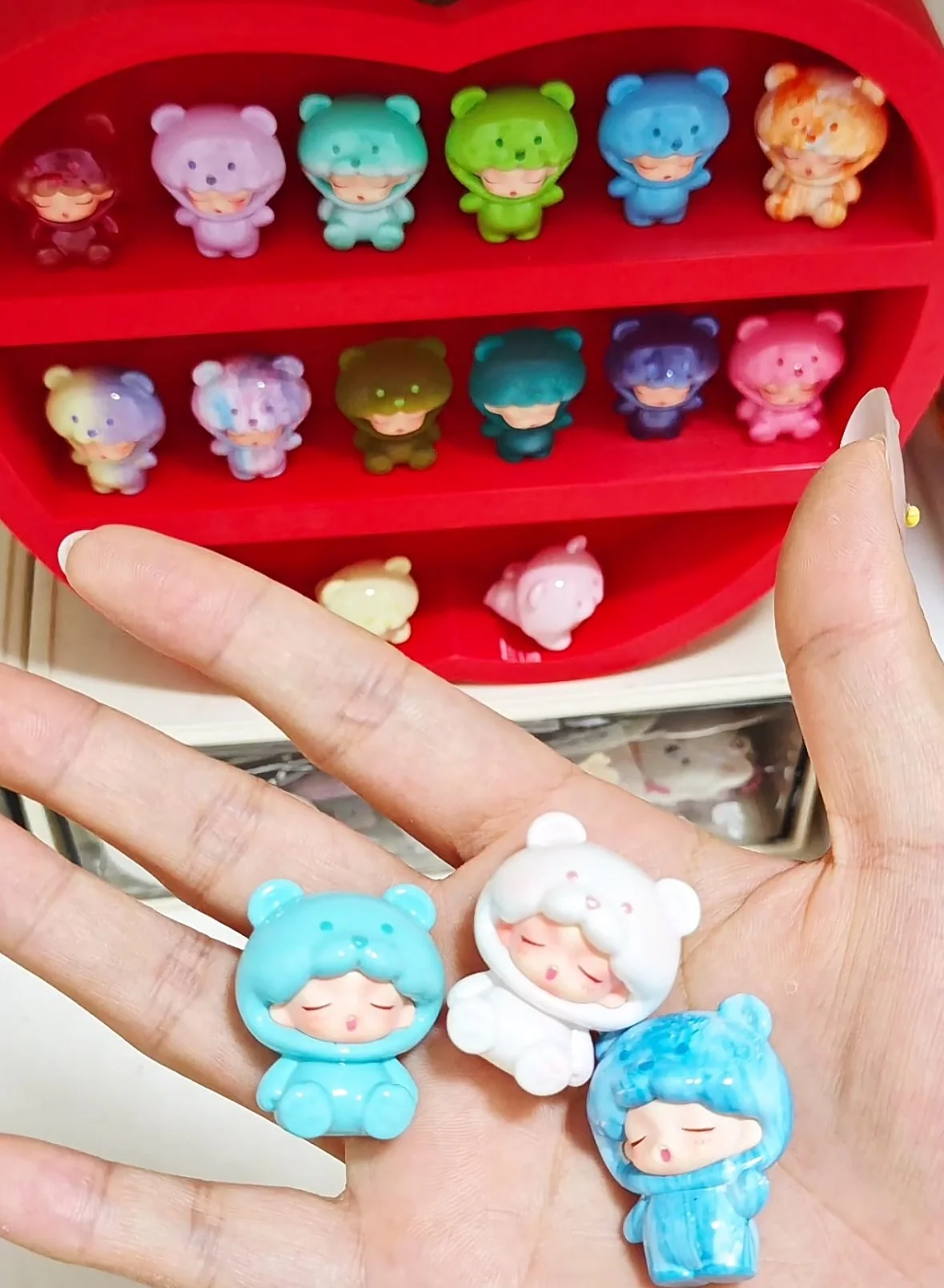 

In Spot Yumo Bear Gummy 2.0 Series Blind Box Trendy Toy Collectible Mini Figurine Desktop Ornament Home Decor Gift Collection