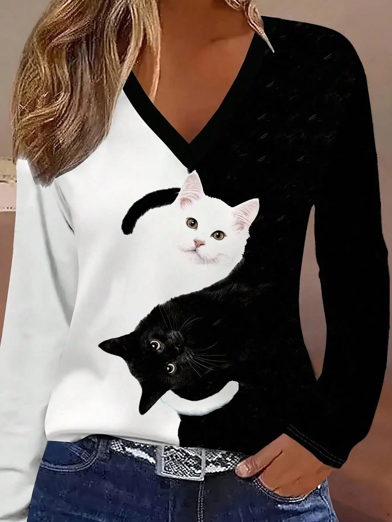 

V-Neck Long Sleeve Cat Print Women's Top - Black & White Contrast Design