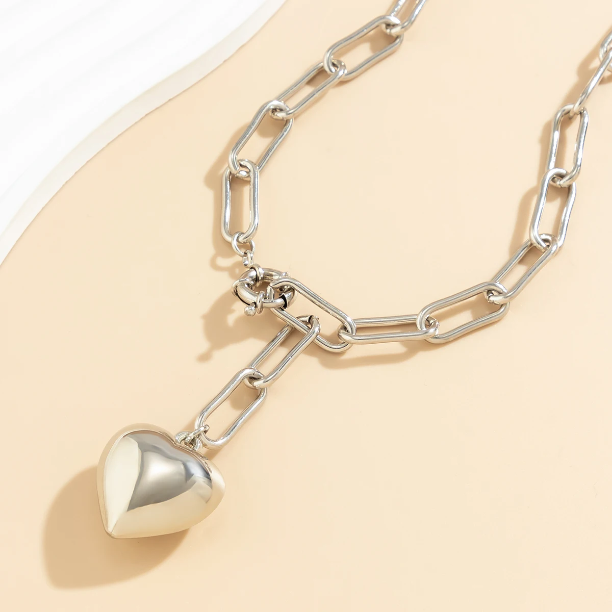 Long Thick Tassels Chain with Heart Pendant Necklace for Women Trendy Charms Choker Collor Neck Accessories 2024 Fashion Jewelry