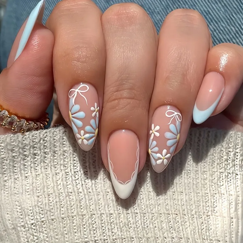 24 Uñas Postizas Frescas de Almendra con Pegamento, Flores Azules, Estilo Francés Sencillo y Dulce con Lazo, Uñas a Presión de Cobertura Completa, Uñas de Almendra de Moda