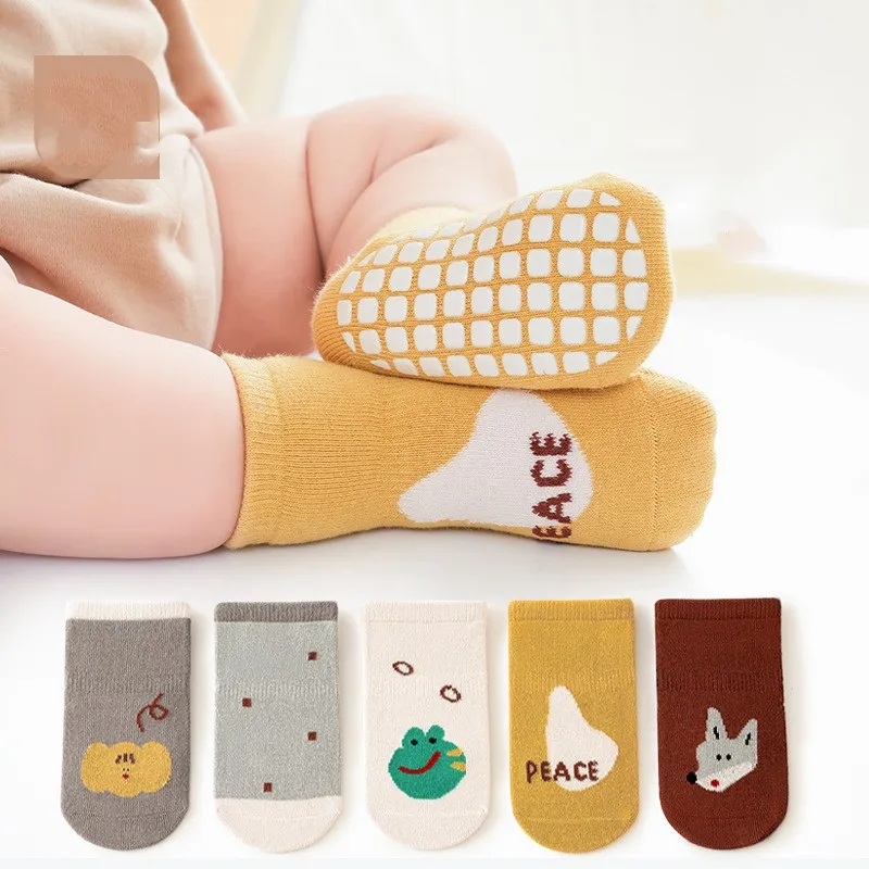 Children's Mid tube Socks 2023 Autumn/Winter New Cartoon Glue Non slip Floor Socks Combed Cotton Boneless Breathable Socks