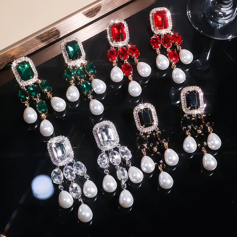 الأوروبية والأمريكية مبالغ فيها سلسلة هندسية تقليد اللؤلؤ الملونة كريستال كبير أقراط فستان العشاء كل مباراة