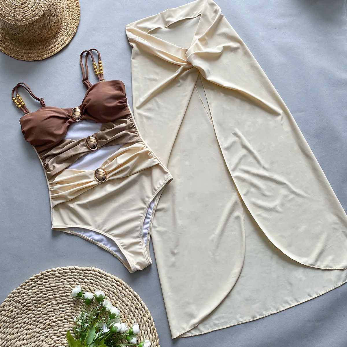 

Vintage Bandeau One Piece Swimsuit Women Metal Button Cut Out Pleate Skirt Set 2024 Summer Pink Patchwork Bathing Suit Swimwear