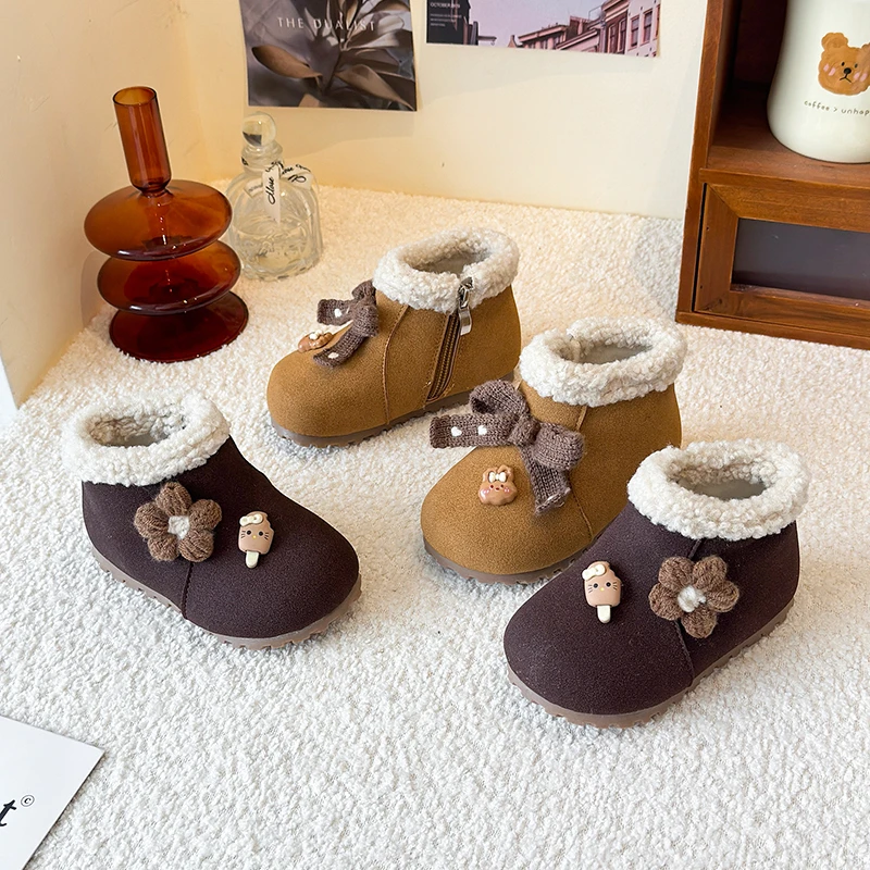 

Girls Princess Boots Cute Bows Kids Short Boots with Thick Fur 2025 Winter New Children Ankle Boots Round Toes Soft Sole Sweet