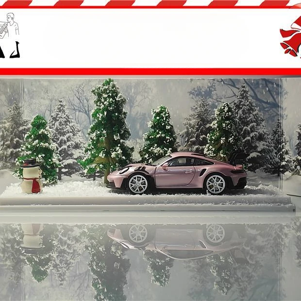 Modèle de voiture en alliage limité, peinture de Noël, scène de Noël, Porsche 1/64 911 GT3 RS, 992