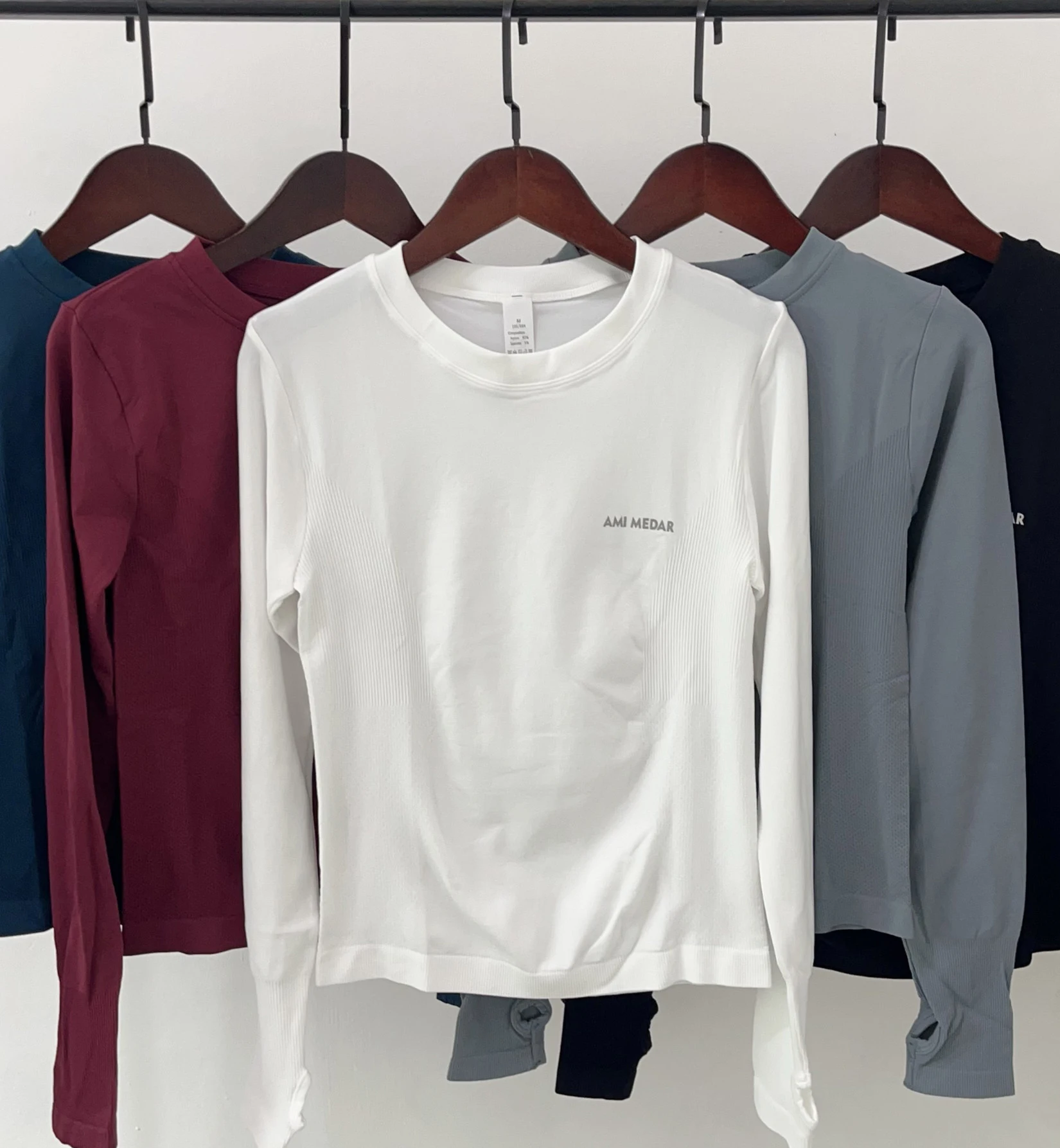 Women's Long Sleeve Sports Shirt Yoga Wear Fitness T-Shirt Seamless Running T-shirt Workout Top Female Gym Shirt Clothing image 3