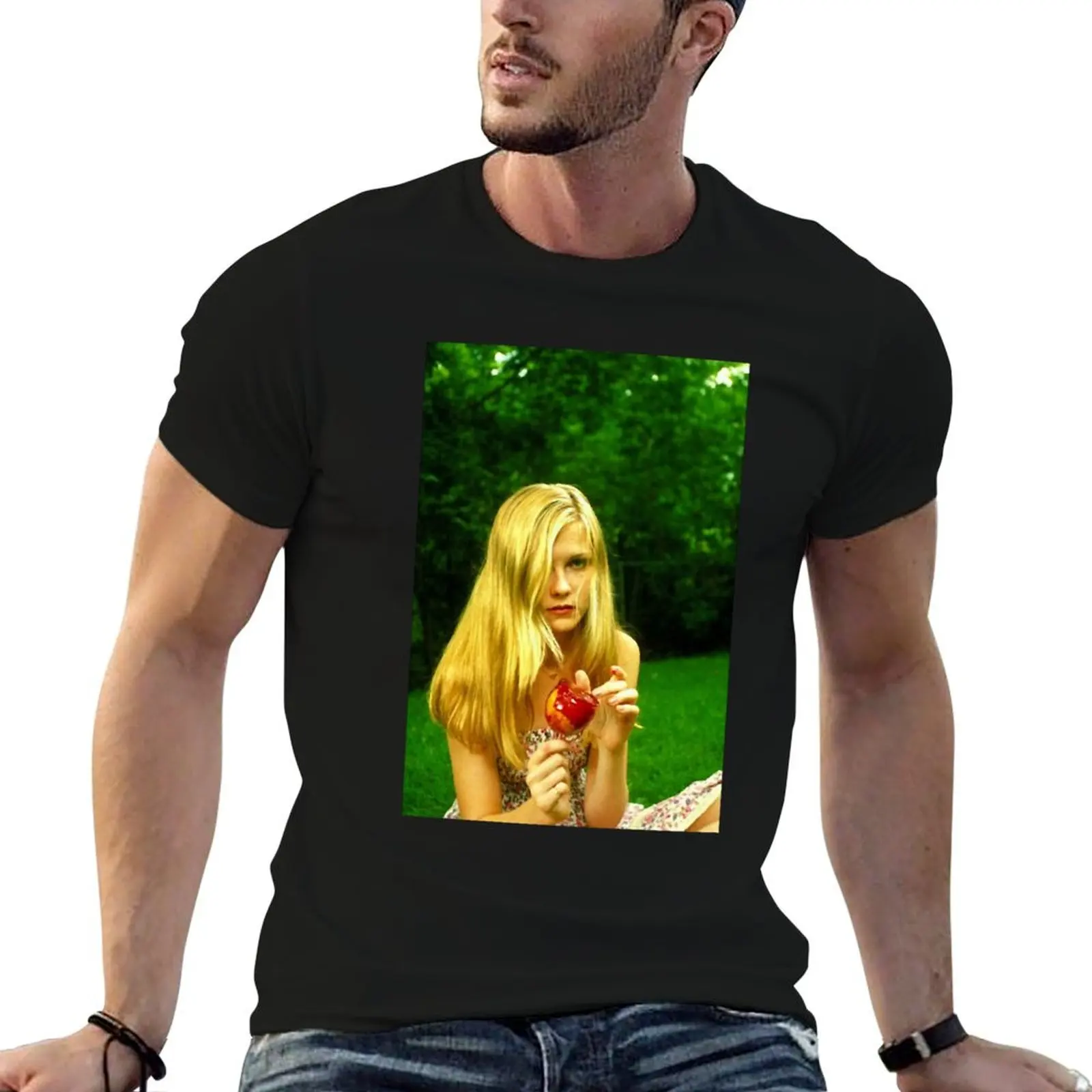 

Kirsten Dunst in The Virgin Suicides T-Shirt t shirts designer man t shirt summer t shirts for man graphic vintage T-Shirt