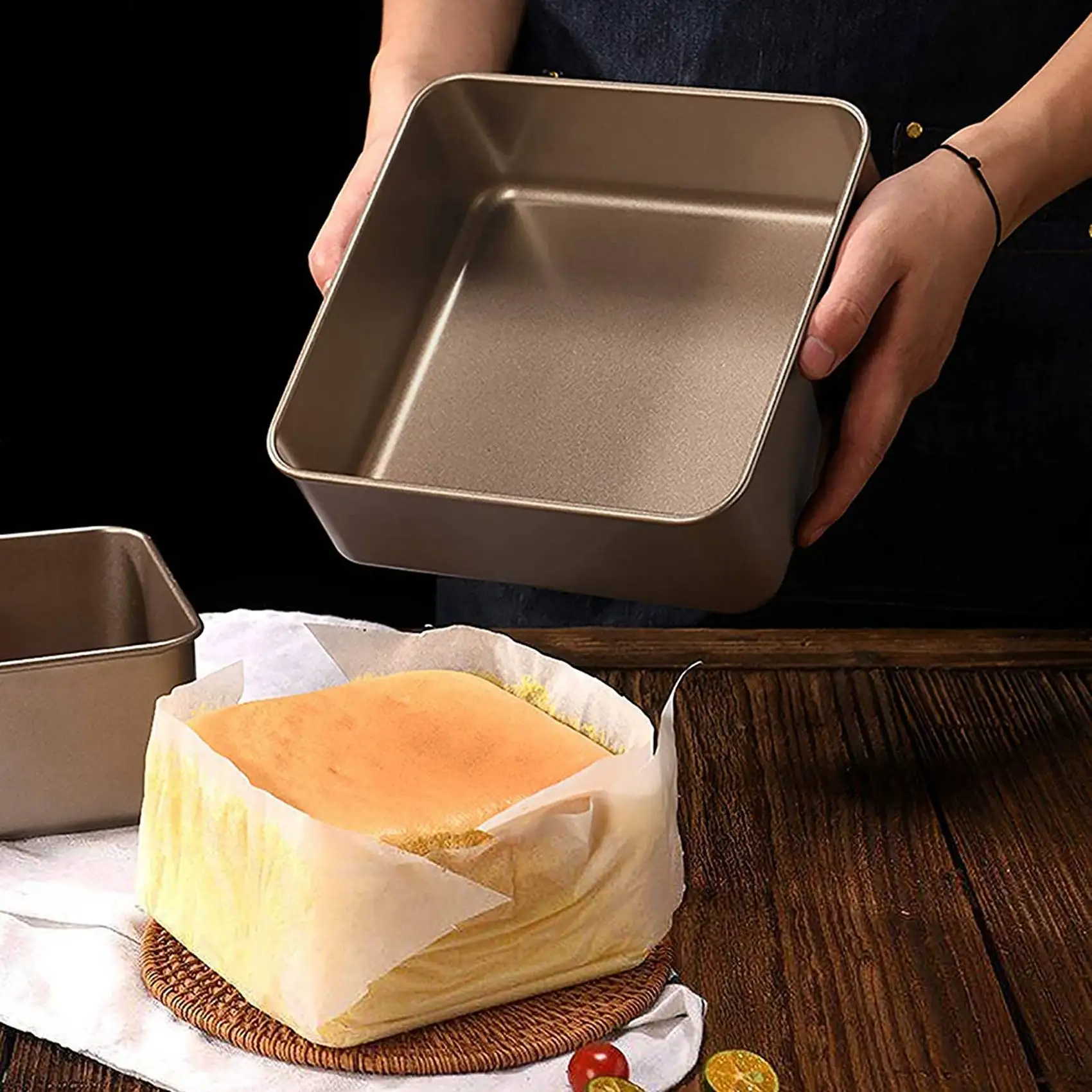 قالب كعكة ذهبي مربع قديم ، صينية خبز سميكة غير لاصقة ، مقالي خَبز عميقة ، قالب خبز الشواء القديم