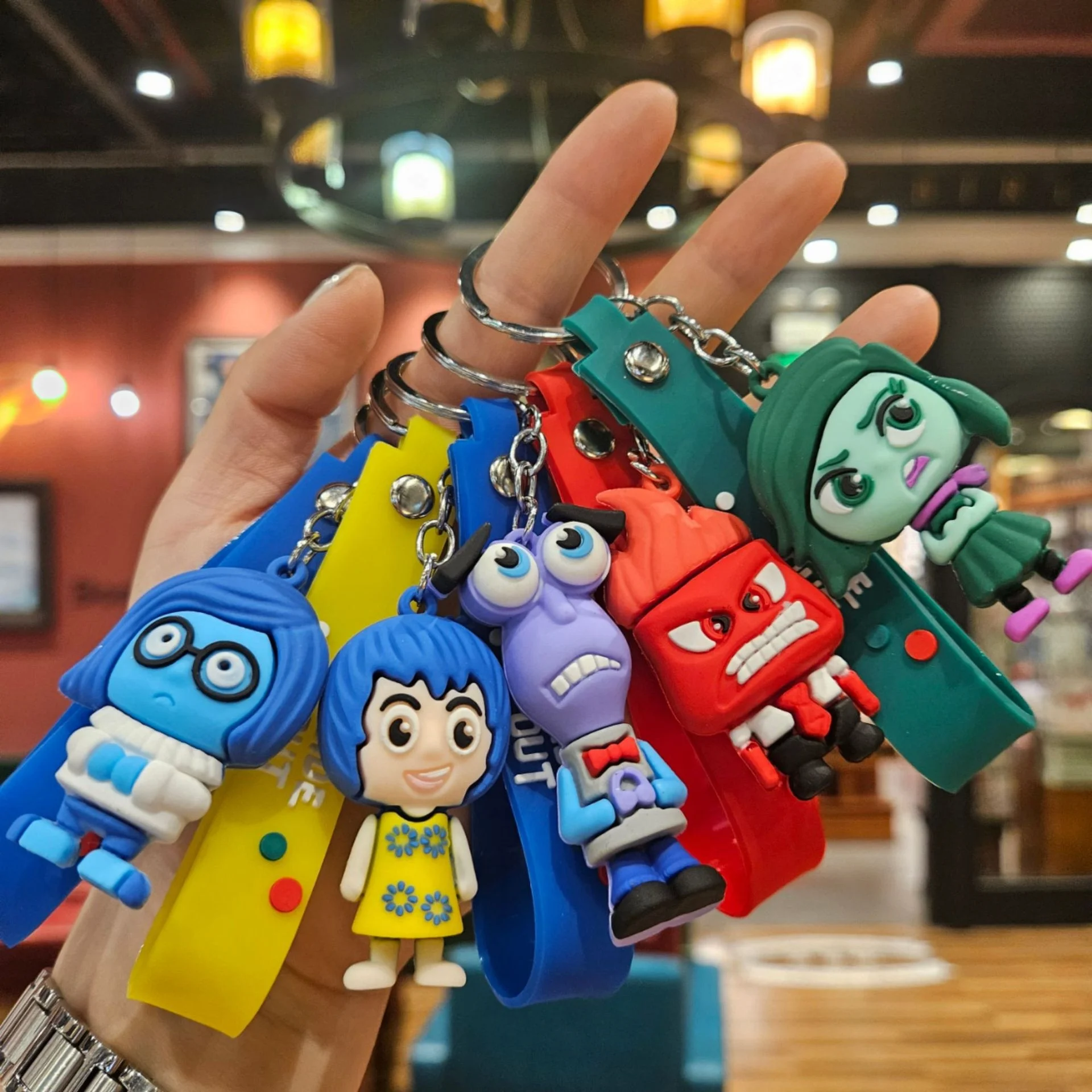 

Disney Inside Out Keychain Cartoon Joy Fear Anger Disgust Riley Sadness Action Anime Figures Backpack Keyring Pendant Cute Gifts