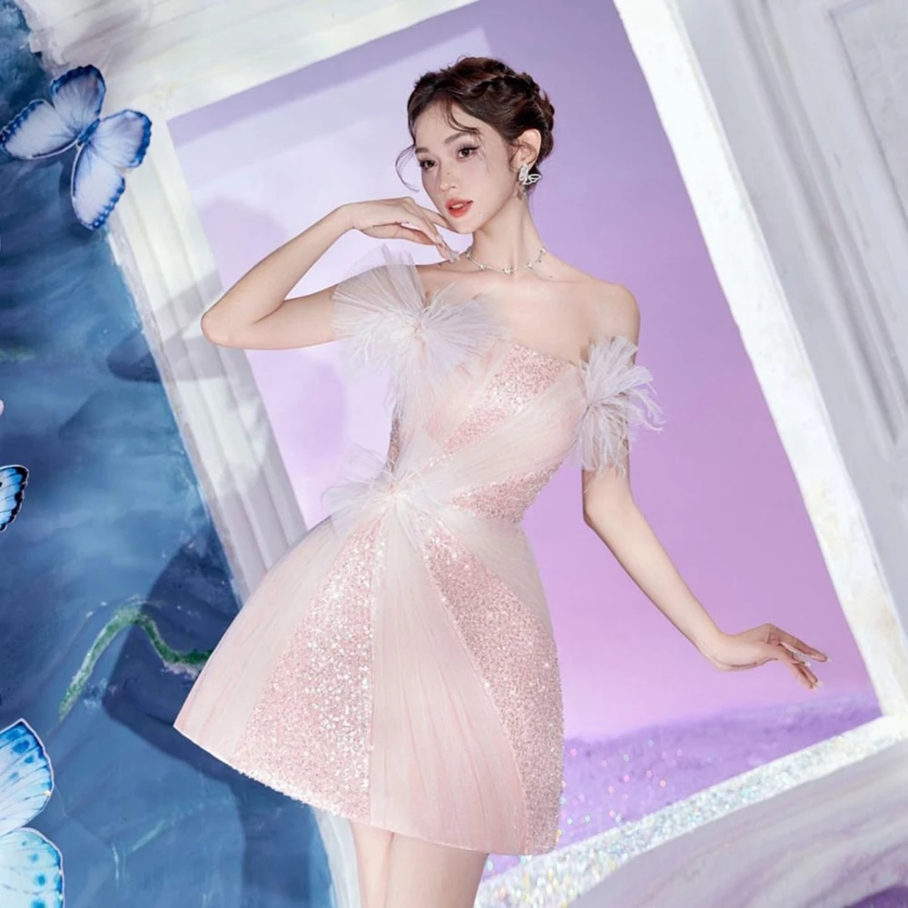 Bez ramiączek świecąca jasnoróżowa cekinowa sukienka na przyjęcie Mini seksowna świecąca sukienki koktajlowe Plus Size vestido feminino vestidos para muje