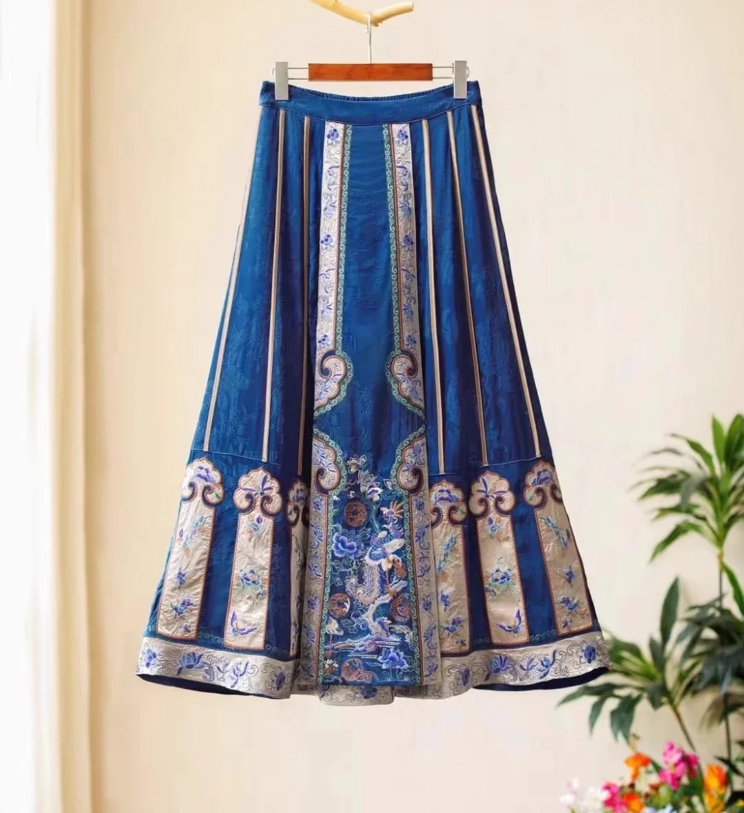 Luxury Satin skirt Chinese style embroidery Long skirt Vintage Acetate Jacquard A-LINE ladies Blue Umbrella skirt Women clothes