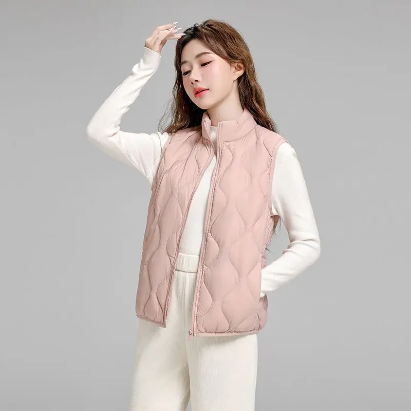 Women Lightweight Short Down Vest Casual Duck Down Waistcoat Winter Sleeveless Puffer Jacket Women  Doudoune Femme Luxe VT-326