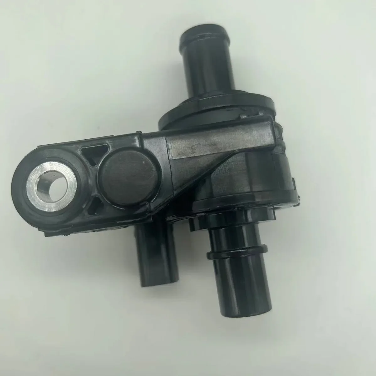 Automotive Warm Water Valve OE 16671-25070