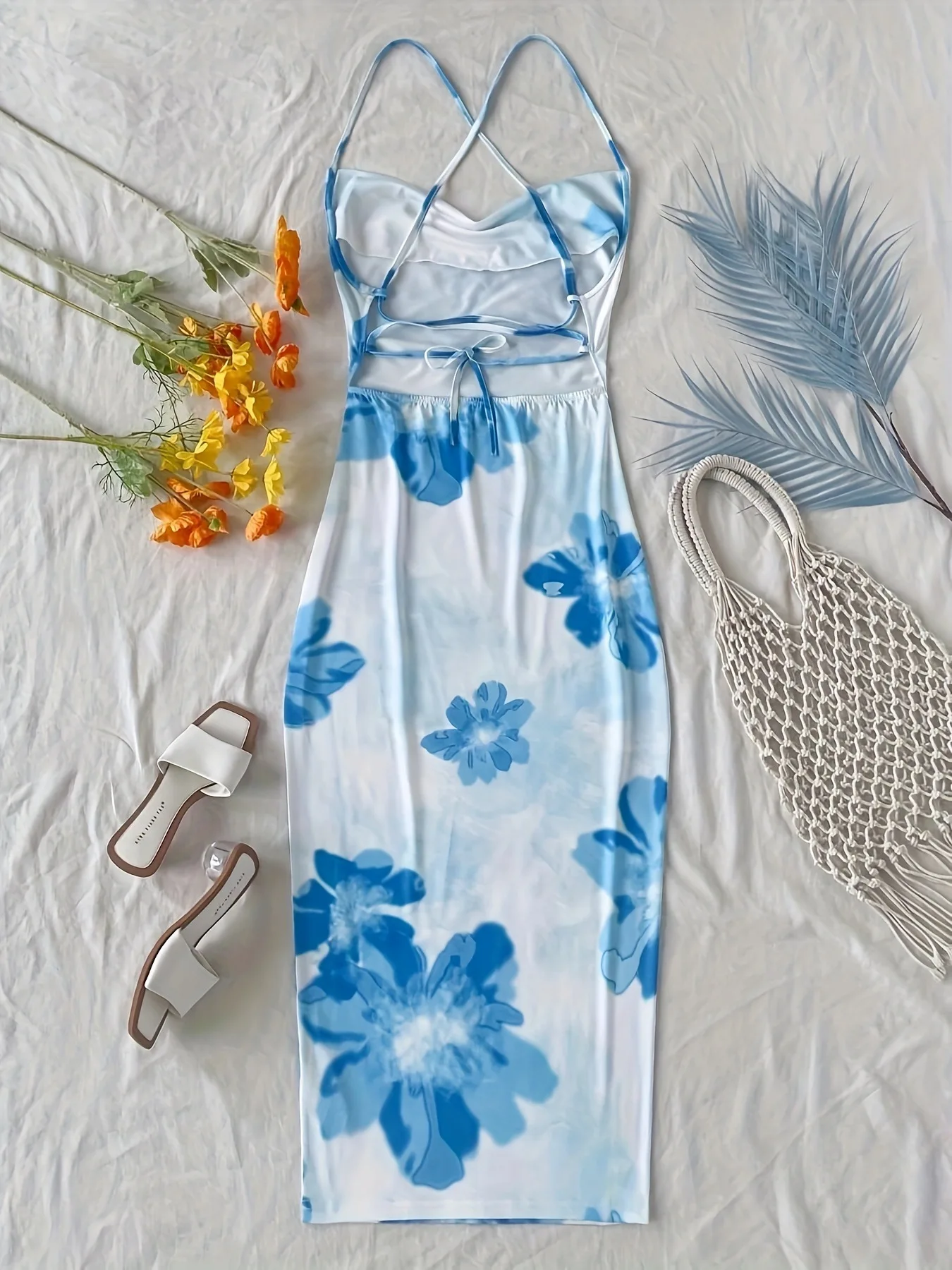 Robe longue dos nu à épaules dénudées pour femme avec imprimé floral rouge, coupe contour et tricot anti-rides pour les vacances d'été tropicales