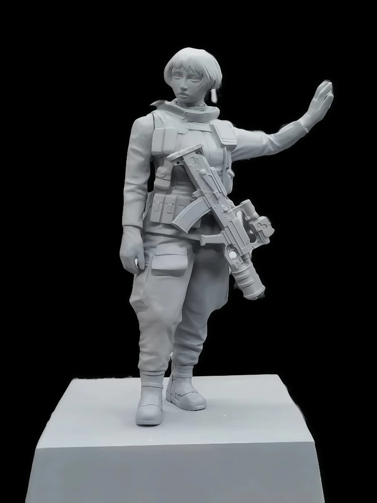 

1/20 Casting Resin Model Assembly Kit, GK, Chief Officer, Unpainted