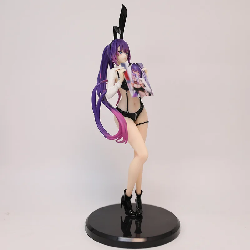 Anime rol chica conejito Yuna chica bonita figura juguetes chasis de escritorio ornamento periférico de dibujos animados regalos de cumpleaños