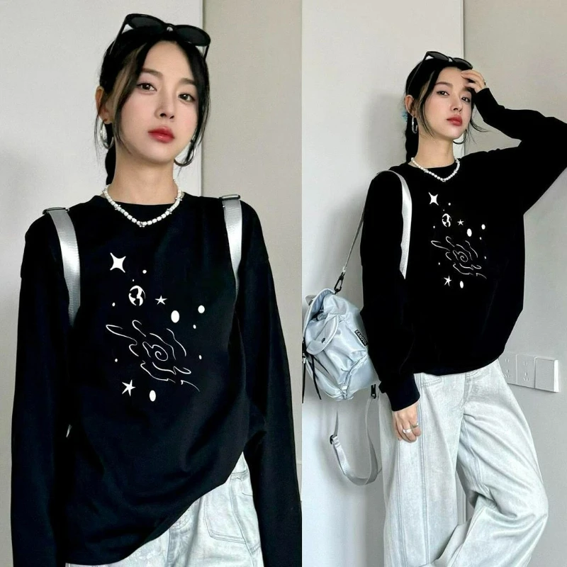 

Модная черная тонкая футболка-пуловер в американском стиле с прямыми плечами и длинными рукавами для мужчин и женщин, осень 2026