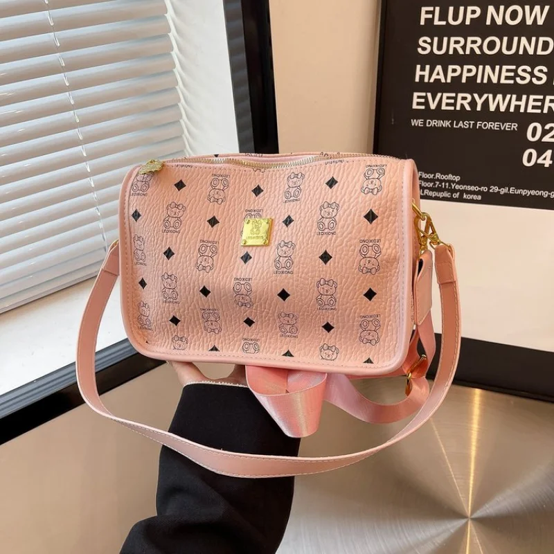 

Women's Crossbody Bag Leather Popular Classic Elegant Shoulder Bag Messenger Design By Luxury Brand