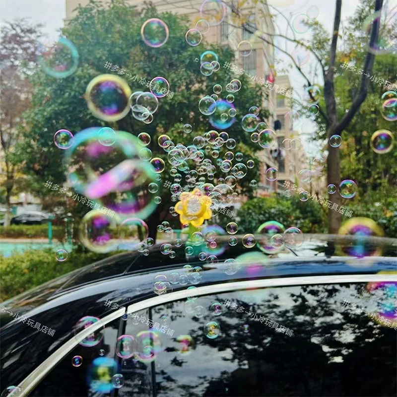رائجة البيع سيارة شنت آلة فقاعة ملونة التحكم عن بعد سقف السيارة آلة فقاعة مضيئة عباد الشمس فقاعة سقف السيارة الحلي
