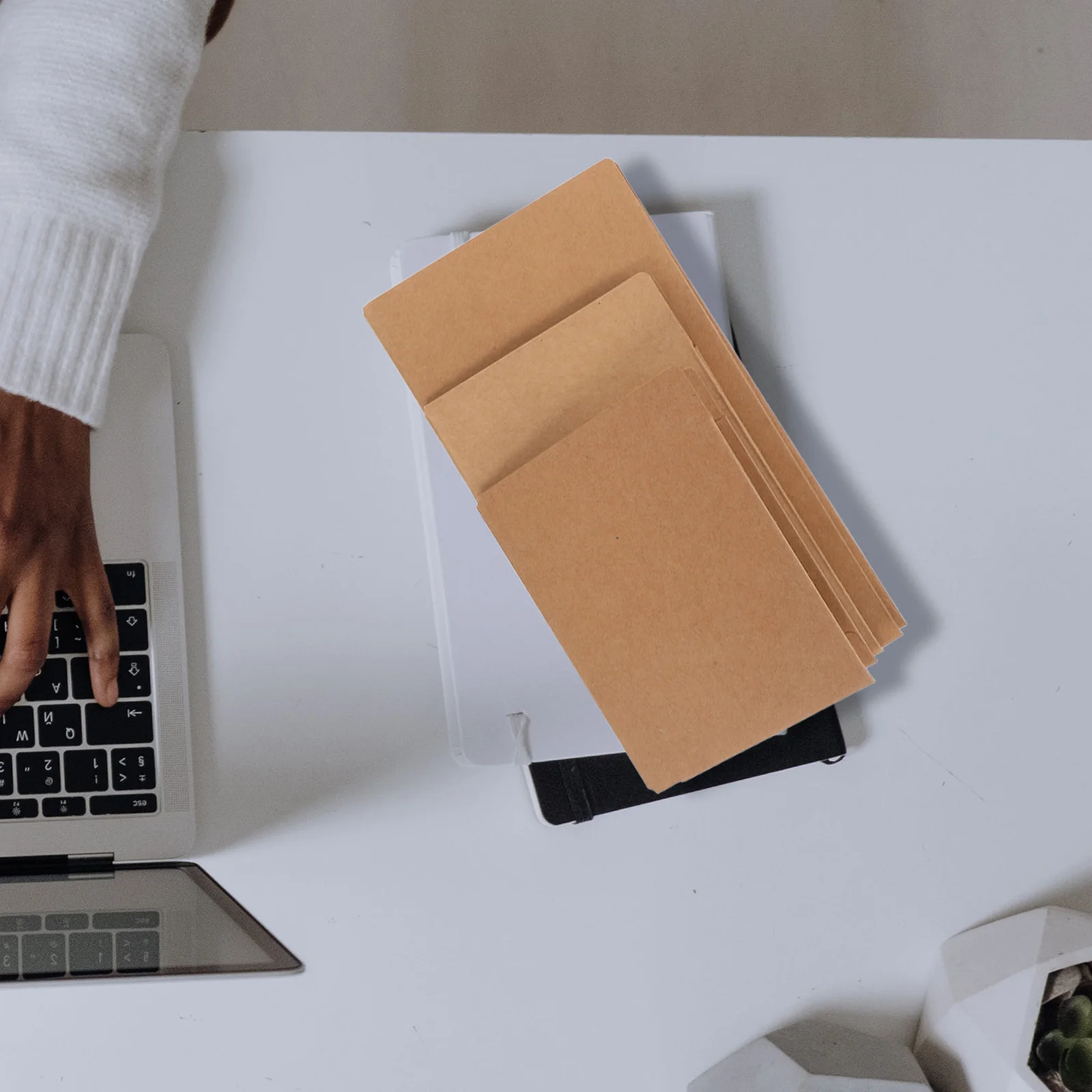 

3pcs Kraft Paper Folders Document Holder Receipt Organizer Notebook Insert Refill Travel Accessories Storage Solution