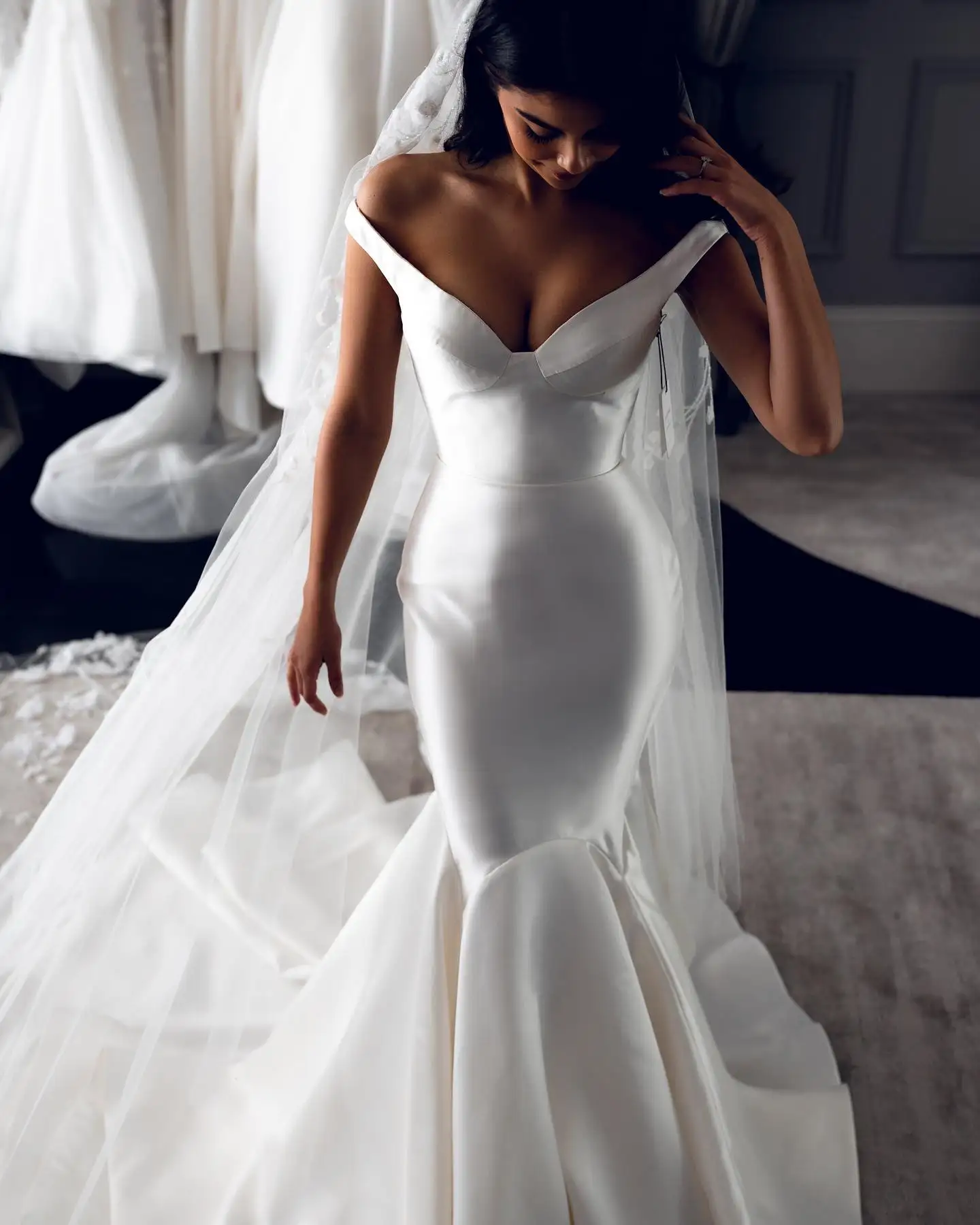 Vestido De Noiva Sereia Satin Wedding Dress Off Shoulder Simple Vestidos Bodas Para Novia Boda Civil Modest Weddings Dresses