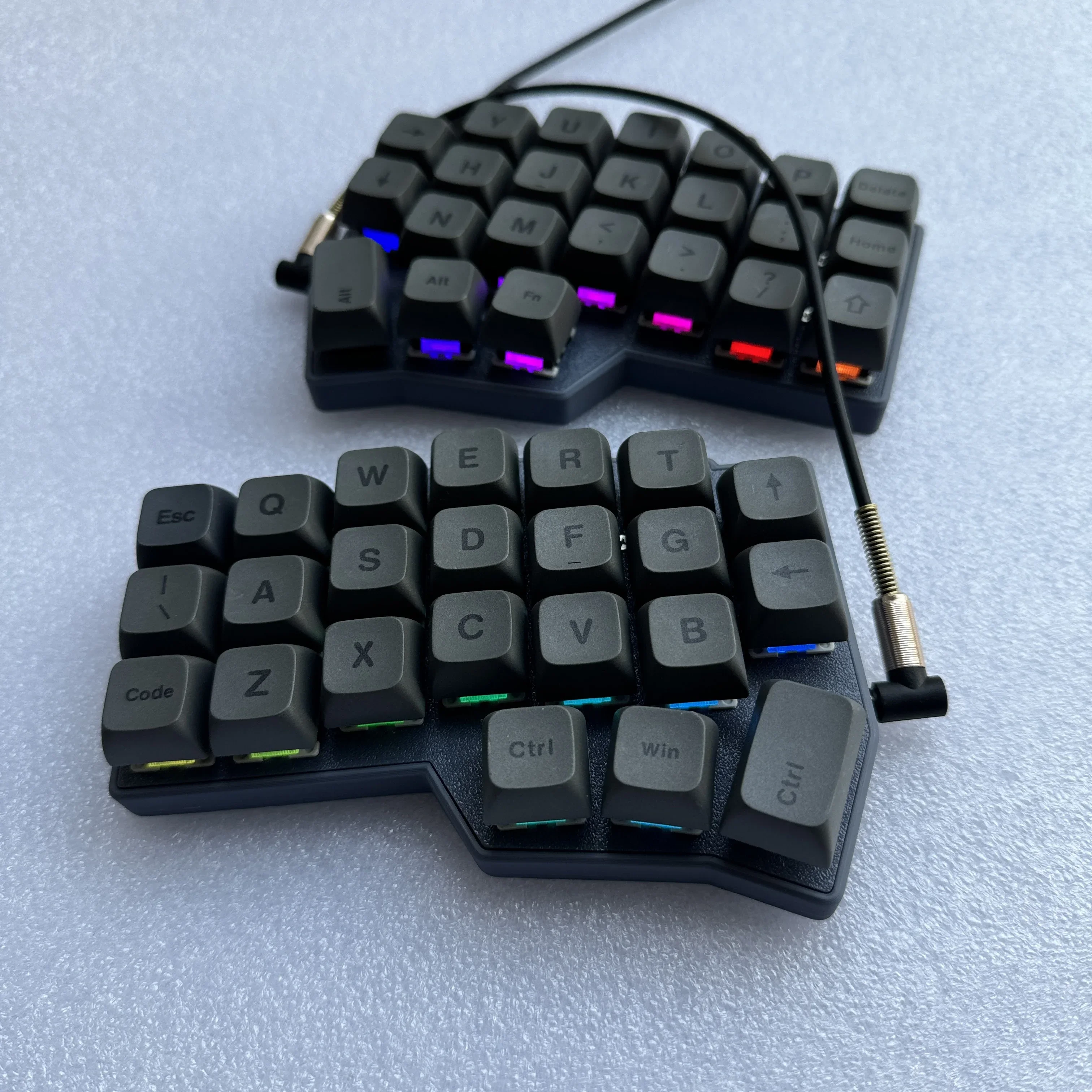 Corne V4 Split Keyboard Kit Custom Support Hot Swap Vial Wired RGB Ergonomic Left And Right Handed Gaming Mechanical Keyboards