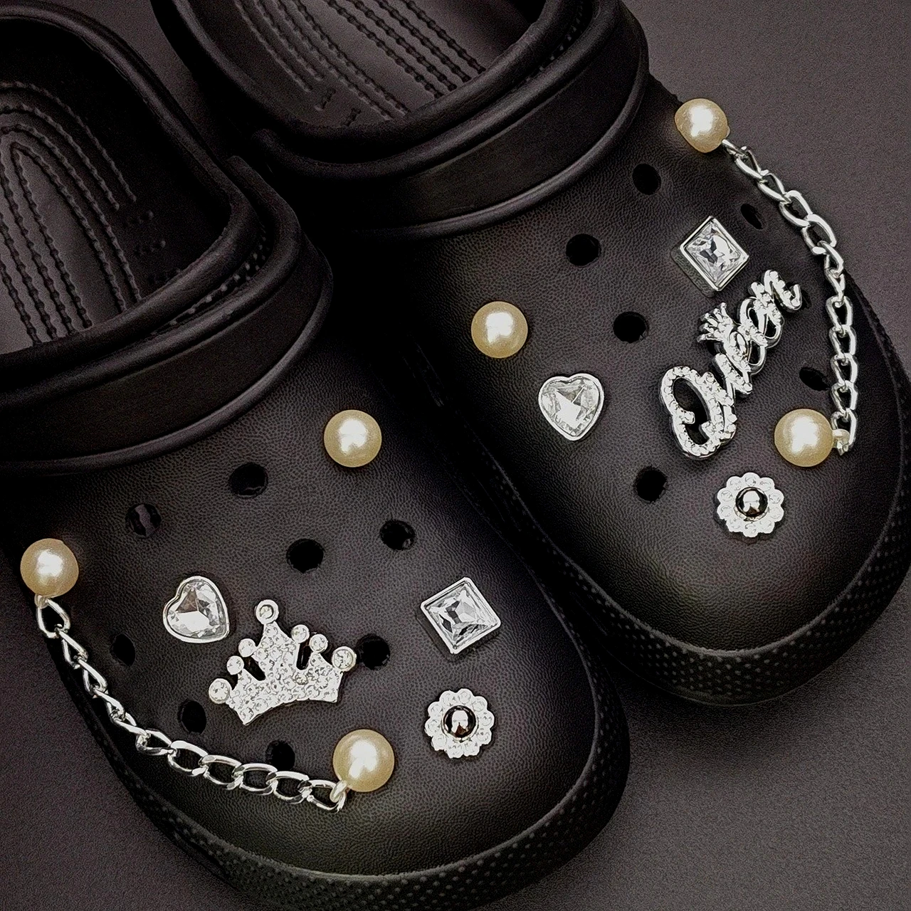 Шикарные подвески для обуви с серебряной короной для королевской обуви, комплект украшений для садовой обуви, женские элегантные аксессуары, декор тапочек для свадьбы, пляжной вечеринки