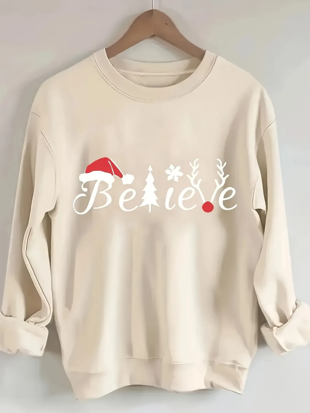 เสื้อสเวตเชิ้ตลำลองแฟชั่นสตรีพร้อมตัวอักษรคริสต์มาสสีแดงและลายพิมพ์เกล็ดหิมะ เหมาะสำหรับเป็นของขวัญวันหยุด